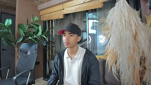 AlanCutee online show from November 22, 11:31 am