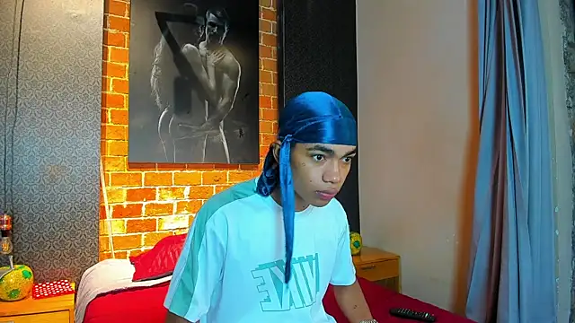 AlanCutee online show from November 11, 11:27 am