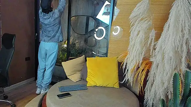 AlanCutee online show from November 27, 11:32 am