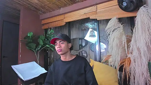 AlanCutee online show from November 24, 11:54 am