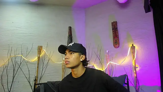 AlanCutee online show from February 9, 11:41 am