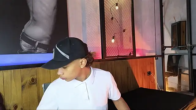 AlanCutee online show from March 12, 11:36 am