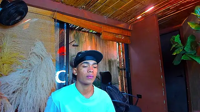 AlanCutee online show from January 18, 1:25 pm