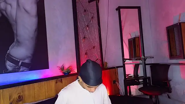 AlanCutee online show from February 26, 12:16 pm