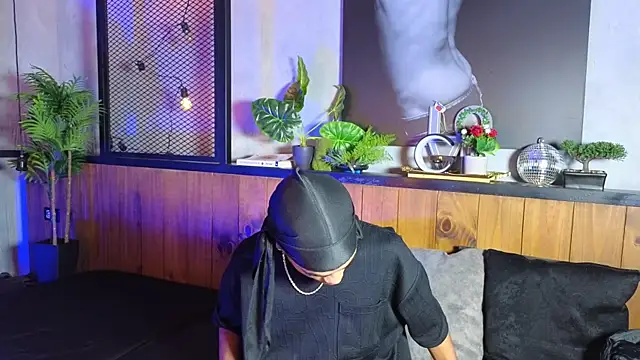 AlanCutee online show from May 8, 12:42 pm