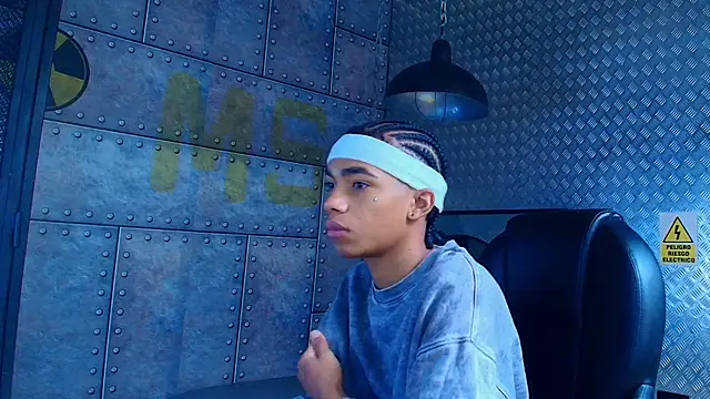 AlanCutee online show from October 17, 12:40 pm