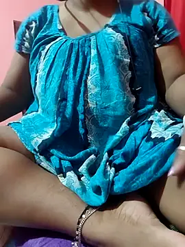 Cute-Swewty online show from May 8, 3:38 pm