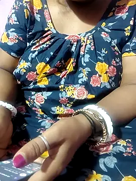 Cute-Swewty online show from December 16, 12:42 pm