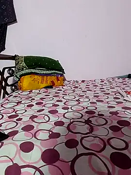 Cute-Swewty online show from November 10, 1:49 pm