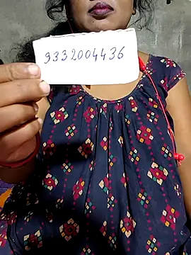 Cute-Swewty online show from September 18, 1:36 pm