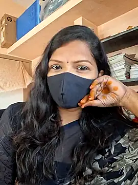 Tamil Dharani online show from February 19, 5:37 am