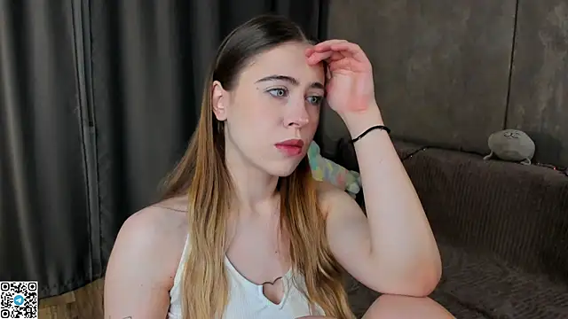 Snapshot of teasememore chatting on December 5, 3:10 pm teasememore online show from December 5, 3:10 pm