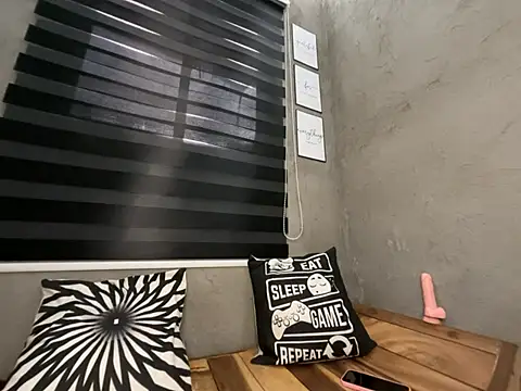 wild apple69 online show from March 19, 4:45 am