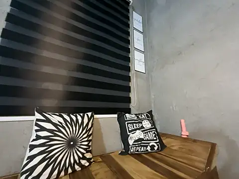 wild apple69 online show from March 22, 5:14 pm