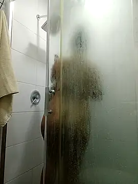 Esmeralda333 online show from April 9, 1:17 pm