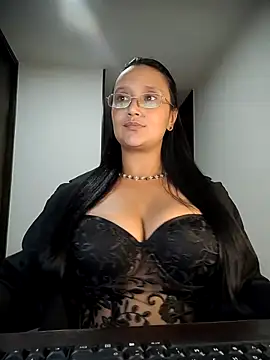 Esmeralda333 online show from July 24, 2:51 am