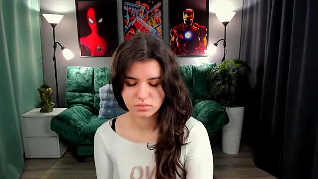 AnoraDark online show from April 5, 2:35 pm