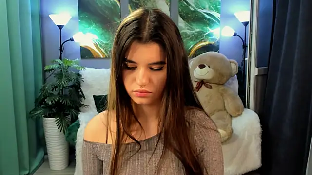 AnoraDark online show from September 11, 6:30 pm