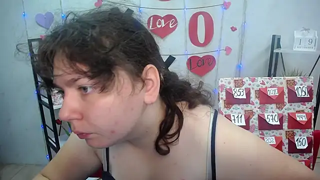 NeonilaLisova online show from September 19, 5:22 am