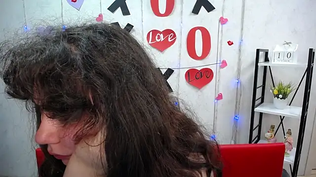 NeonilaLisova online show from October 11, 5:19 am