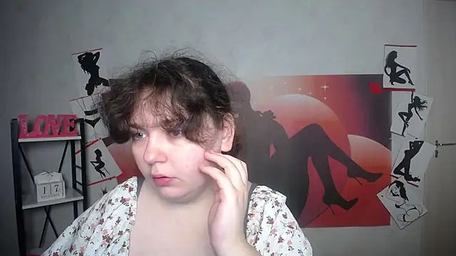 NeonilaLisova online show from November 23, 6:01 am