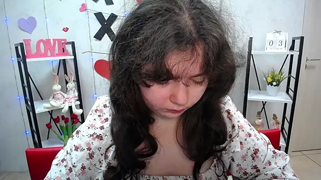 NeonilaLisova online show from October 4, 5:09 am