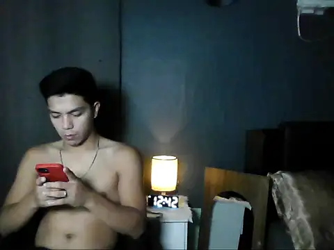 Snapshot of Hunky_paul chatting on June 26, 8:42 am Hunky paul online show from June 26, 8:42 am