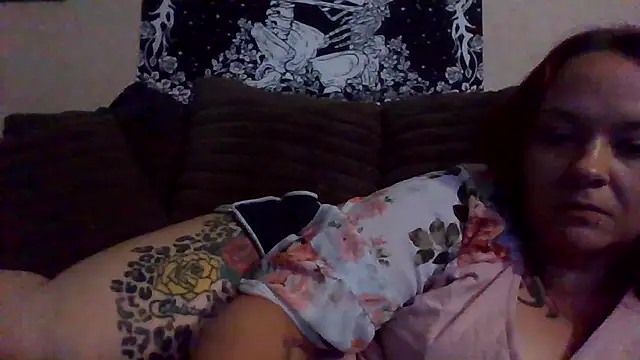 ThickkkMama420 online show from July 27, 6:20 am