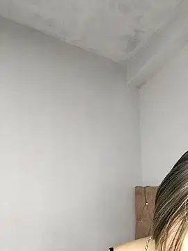 Nahomy cm online show from March 27, 7:37 pm