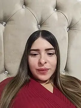 Snapshot of Nahomy_cm chatting on June 27, 4:07 am Nahomy cm online show from June 27, 4:07 am