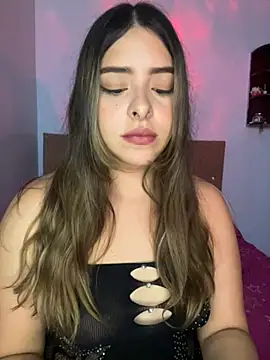 Snapshot of Nahomy_cm chatting on June 29, 2:51 am Nahomy cm online show from June 29, 2:51 am