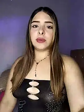 Nahomy cm online show from May 3, 4:28 am