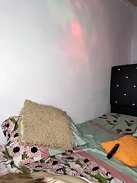 Nahomy cm online show from October 18, 9:17 pm