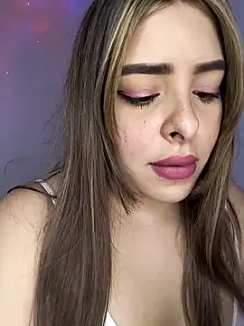 Nahomy cm online show from December 18, 8:34 pm