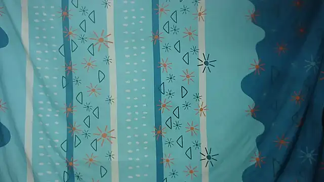 your sexxyGisell online show from April 3, 4:30 am