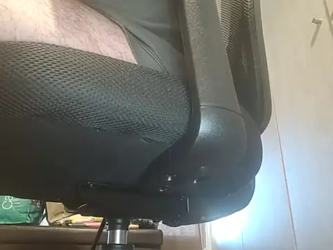 Snapshot of miker1239 chatting on October 3, 1:45 pm miker1239 online show from October 3, 1:45 pm