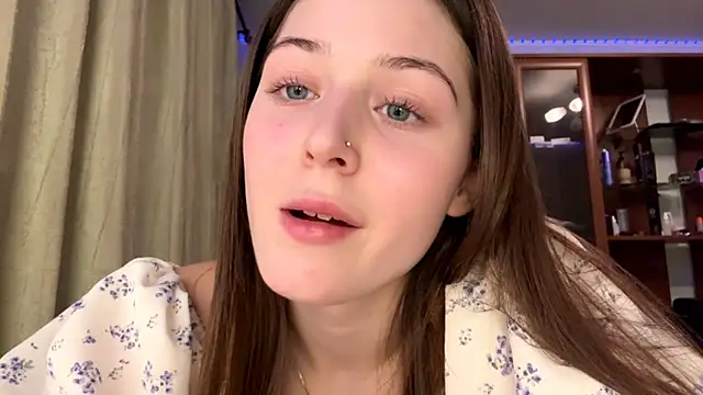 Adel strongwoman online show from December 21, 4:19 pm