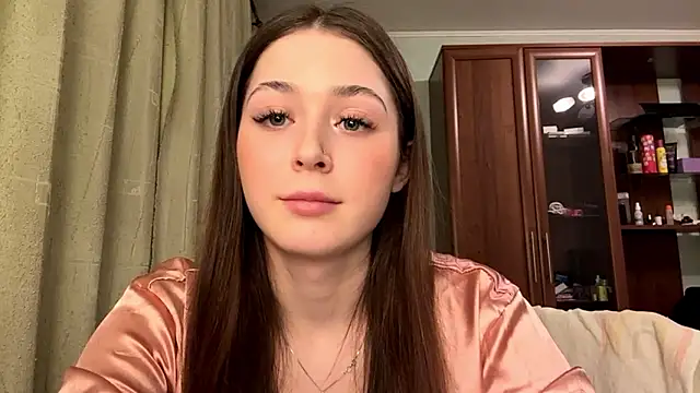 Adel strongwoman online show from March 27, 7:04 pm