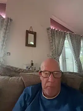 philefc online show from December 18, 1:37 pm