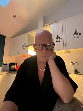 philefc online show from December 3, 3:44 pm