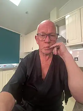 philefc online show from March 25, 1:21 pm