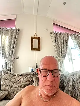 philefc online show from November 23, 1:43 pm