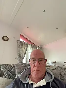 Snapshot of philefc chatting on February 27, 3:45 pm philefc online show from February 27, 3:45 pm