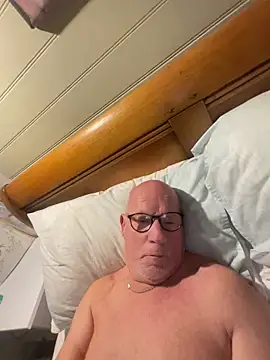 philefc online show from October 25, 7:07 am