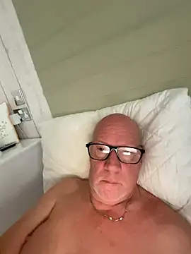 philefc online show from January 12, 9:49 am