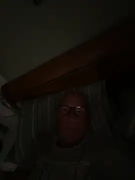 philefc online show from September 28, 7:04 am