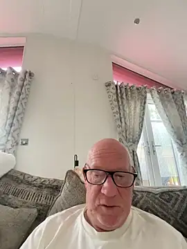 Snapshot of philefc chatting on February 5, 9:38 am philefc online show from February 5, 9:38 am