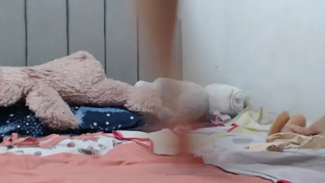 Snapshot of Dolly_Peach_ chatting on June 20, 8:36 pm Dolly Peach online show from June 20, 8:36 pm