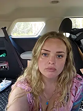 Bridgette03 online show from February 7, 6:21 am