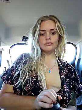 Bridgette03 online show from February 10, 8:13 am